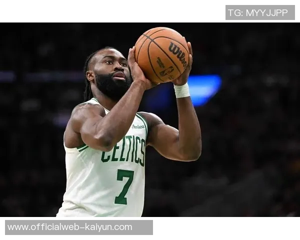 杰伦布朗如何在NBA赛场上展现领导力与个人魅力 杰伦布朗如何在NBA赛场上展现领导力与个人魅力