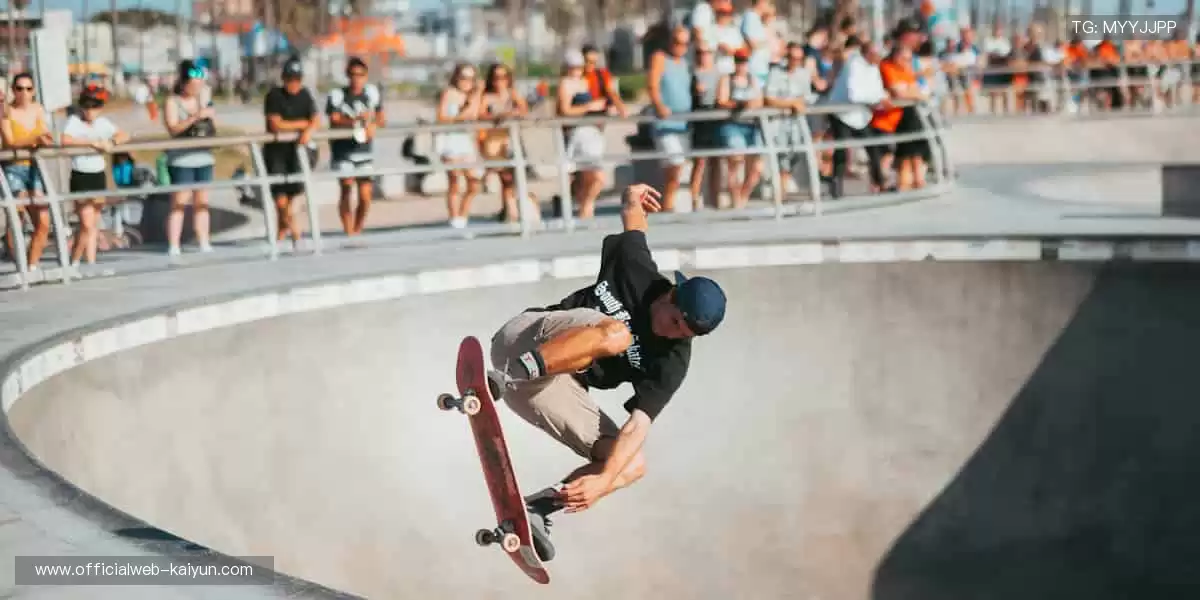 📱 弹幕互动,让观赛更有温度!